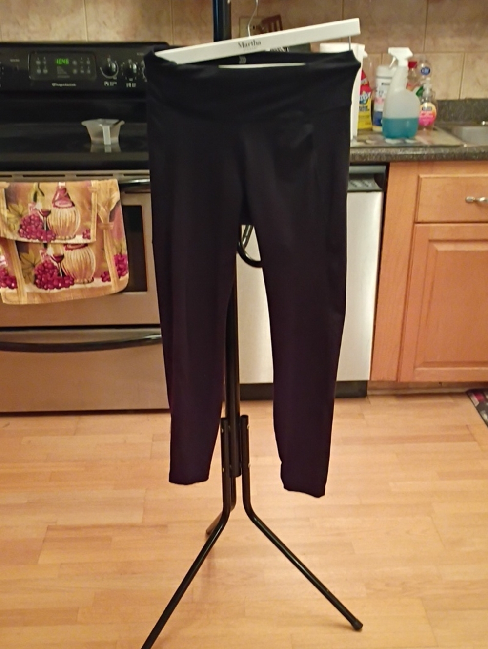 all in motion Black High-Rise Workout Leggings